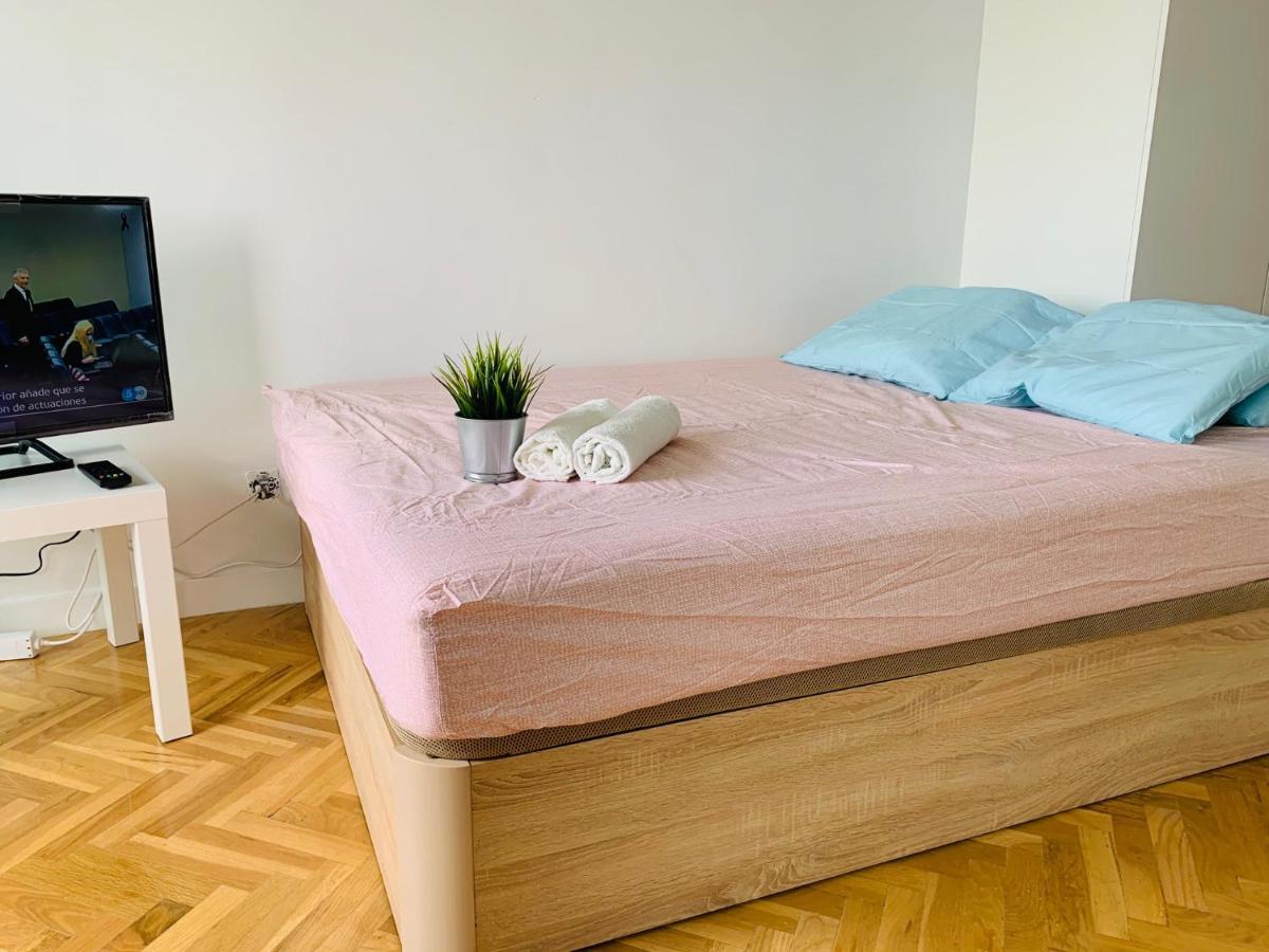 Apartamento pisos con piscina barrio exclusivo-WizinkCenter Madrid Exterior foto