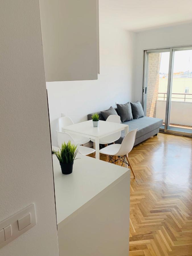 Apartamento pisos con piscina barrio exclusivo-WizinkCenter Madrid Exterior foto
