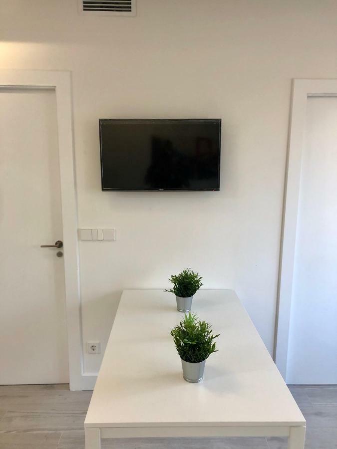 Apartamento pisos con piscina barrio exclusivo-WizinkCenter Madrid Exterior foto