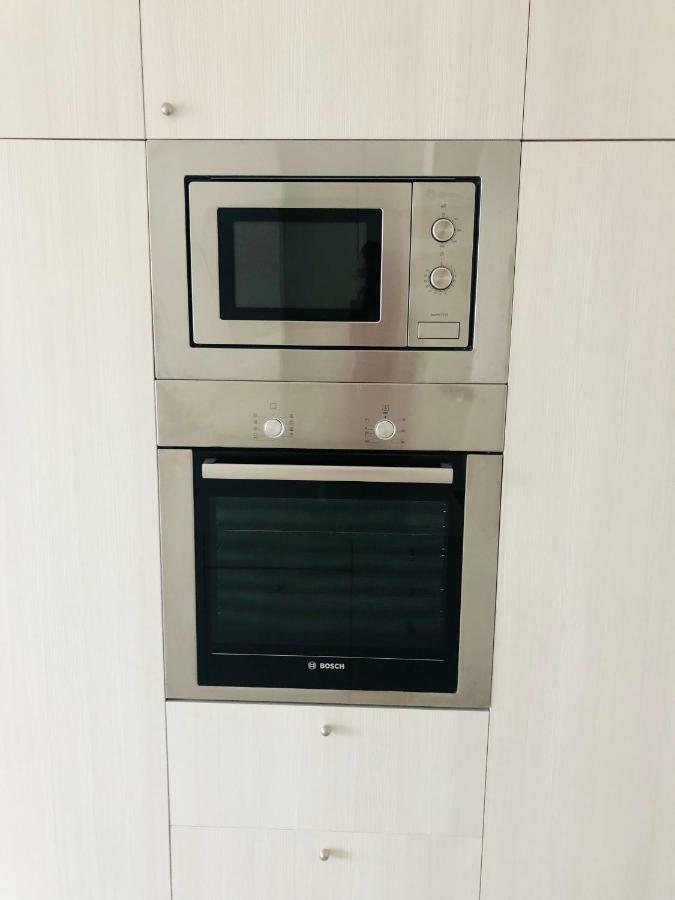 Apartamento pisos con piscina barrio exclusivo-WizinkCenter Madrid Exterior foto
