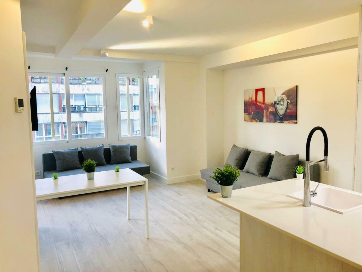 Apartamento pisos con piscina barrio exclusivo-WizinkCenter Madrid Exterior foto
